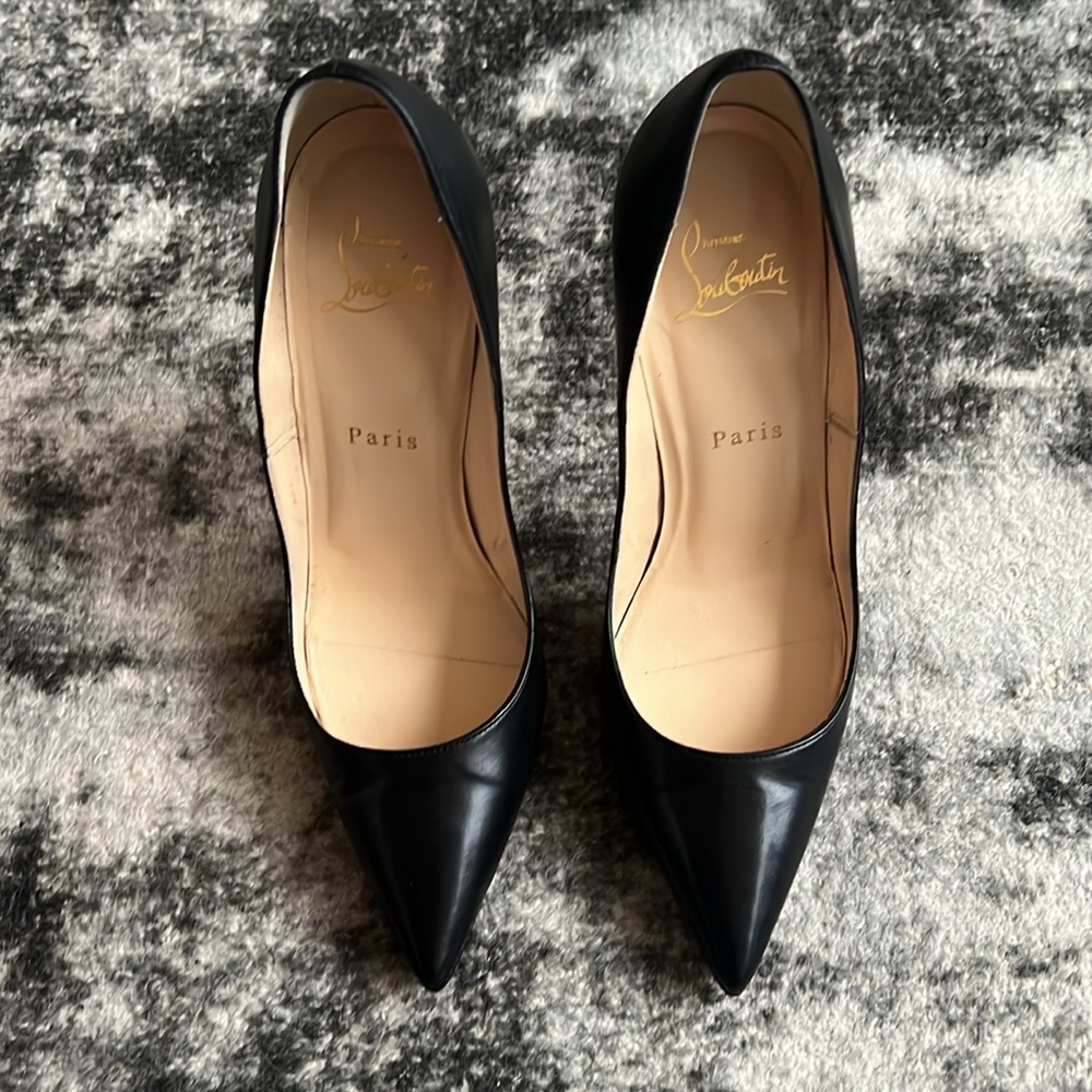 Christian Louboutin Black Leather So Kate Heels - Picture 5 of 12